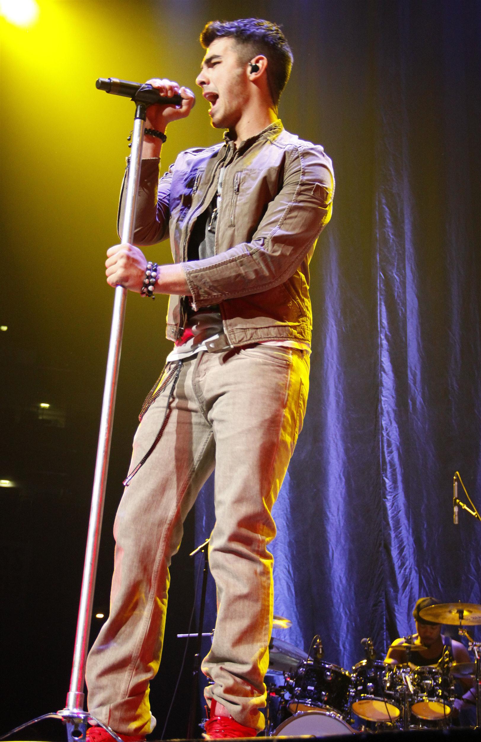 Joe Jonas performing live at Lanxess Arena | Picture 105263